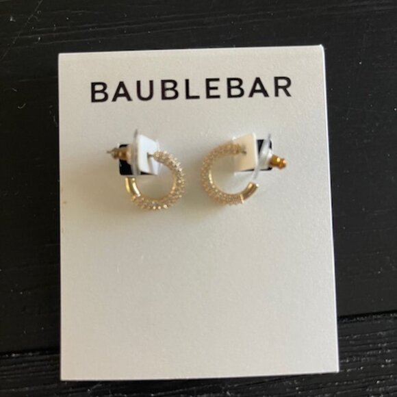 Earrings - Picture 2 of 3